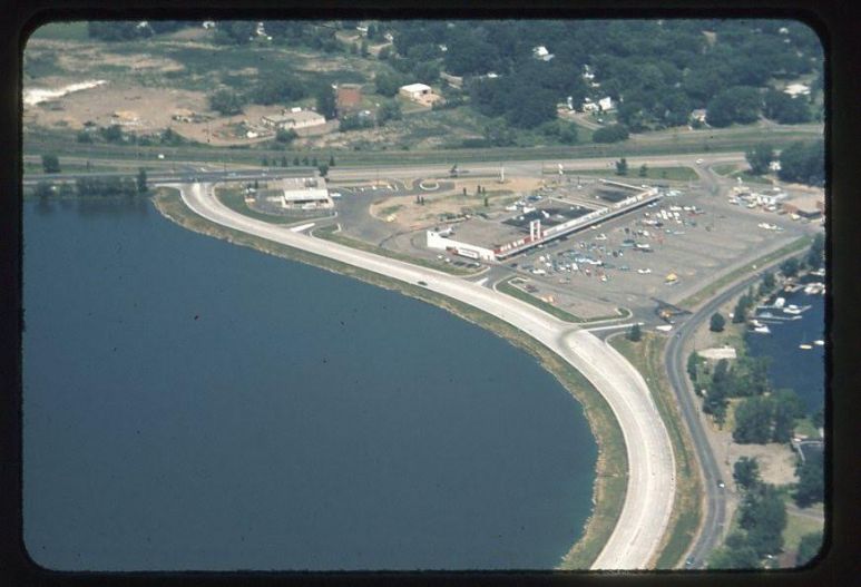 goose lake 1965.jpg